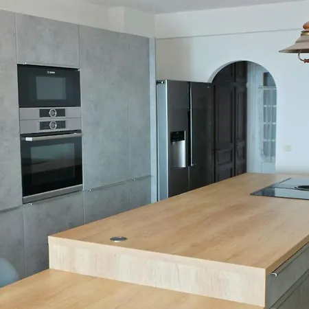 Villa Pregot Diou 202